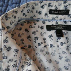 Patterned Banana Republic slimfit button-up